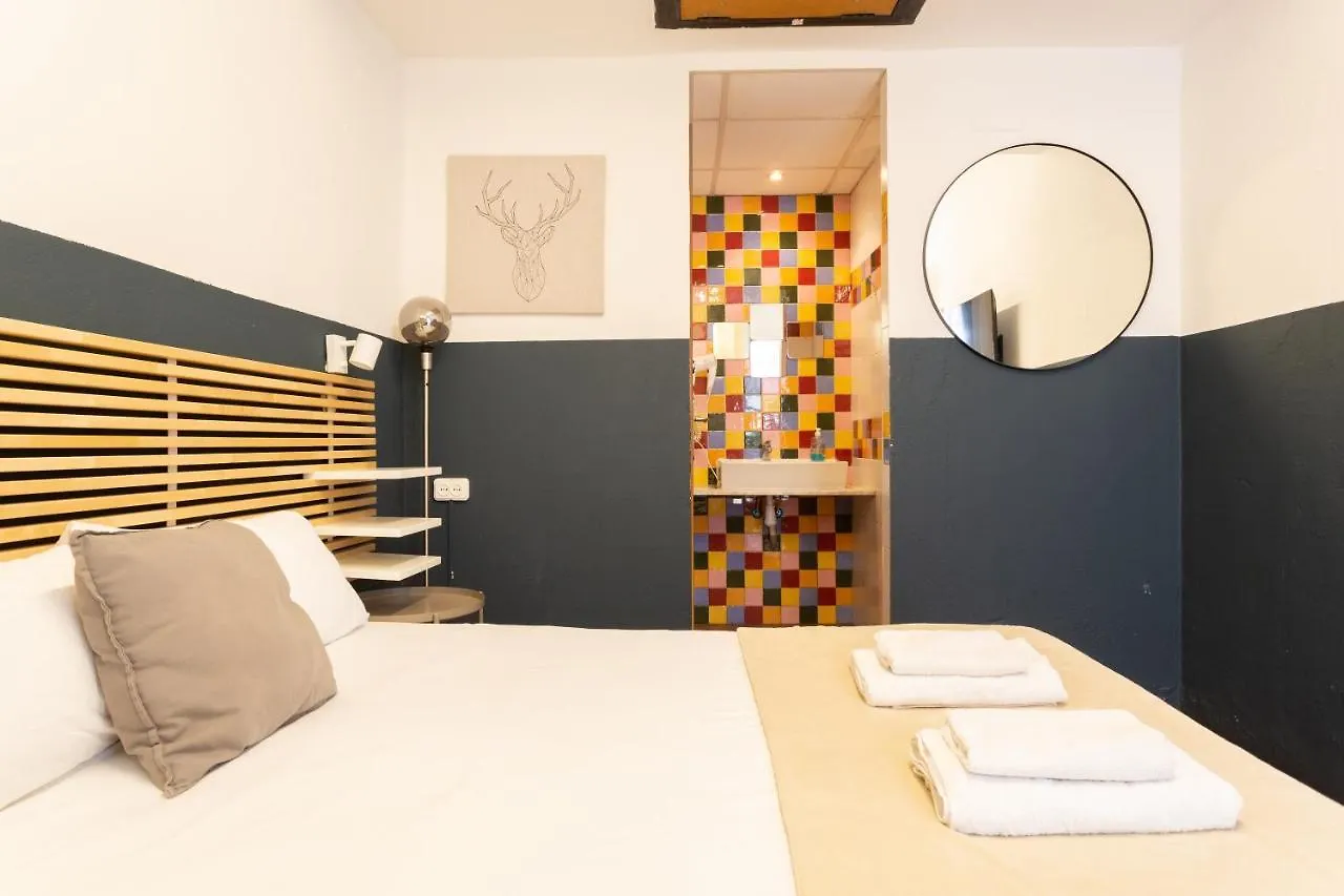 Mambo Tango Hostel Barcelona